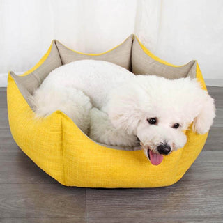 Crown Shape Cozy Cat & Dog Bed