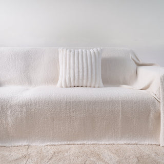 Housse de coussin en fausse fourrure 