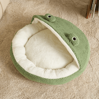 Ribbit Retreat Pet Bed