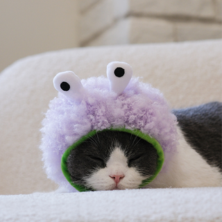 ZEZE Pets Fuzzy Monster Pet Hat