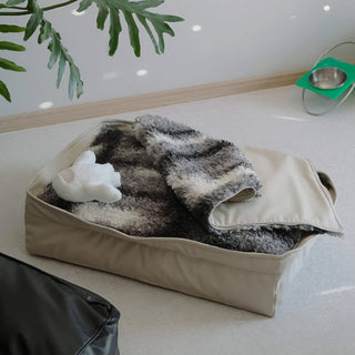 Multifunctional Faux Lambswool & Leather Dog & Cat Nest Dog Bed