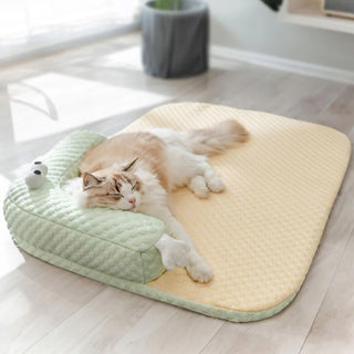 Natural Cooling Neck Guard Dog & Cat Bed